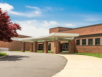 Exterior view of a typical American school building